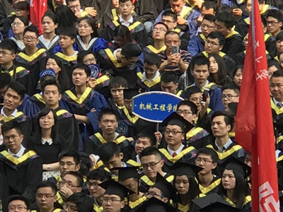图1.jpg